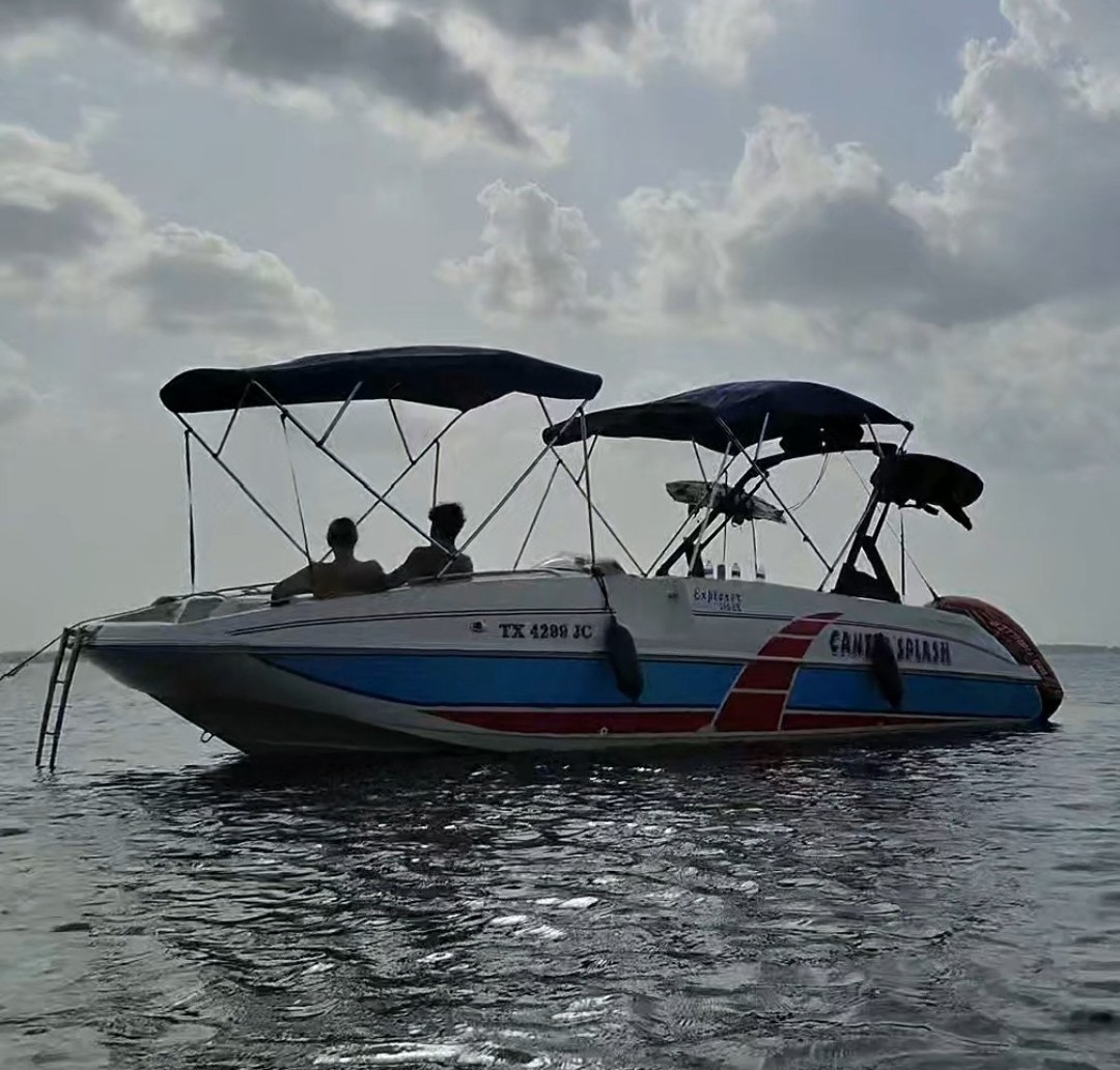 Anchored up for the afternoon